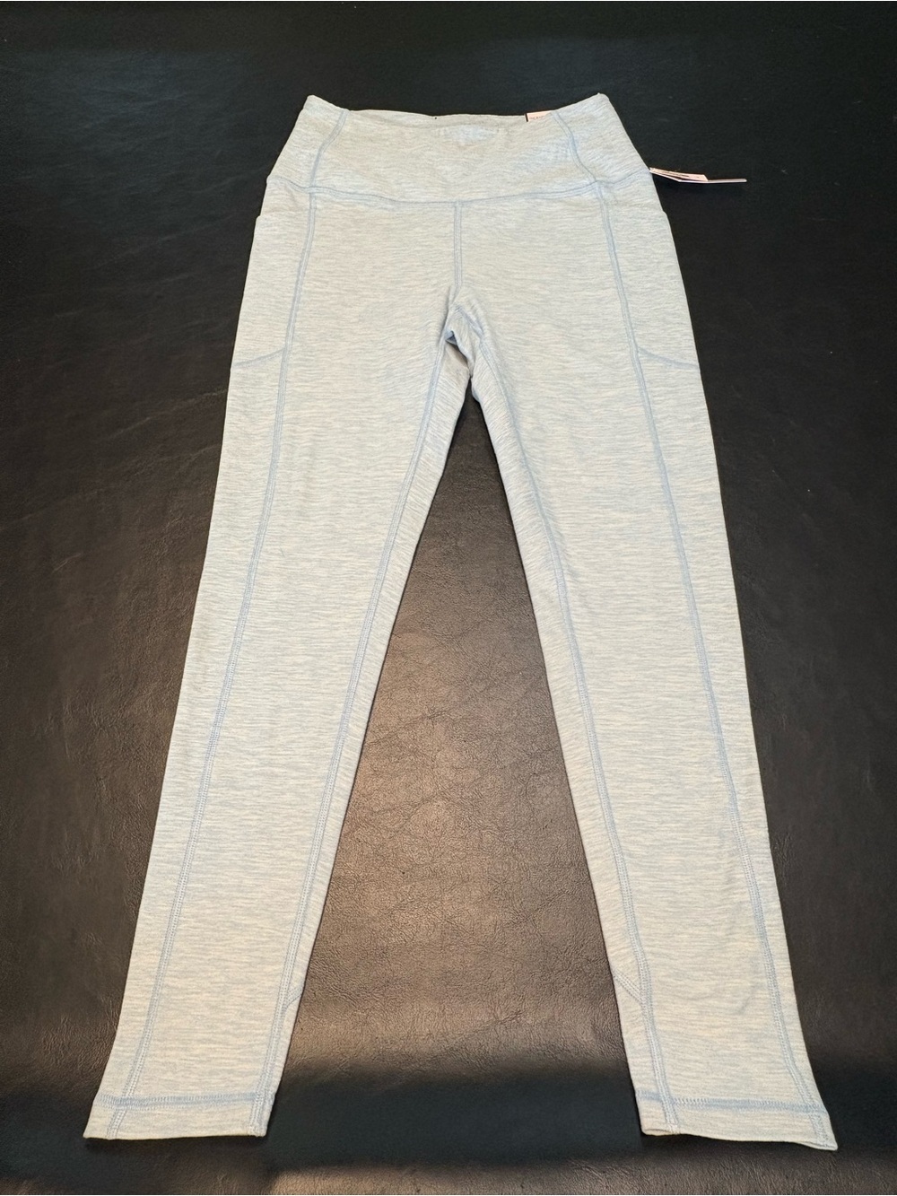 Victoria's Secret Knockout Light Blue Seam-Panel 7/8 24” Inseam SOFT Leggings 4